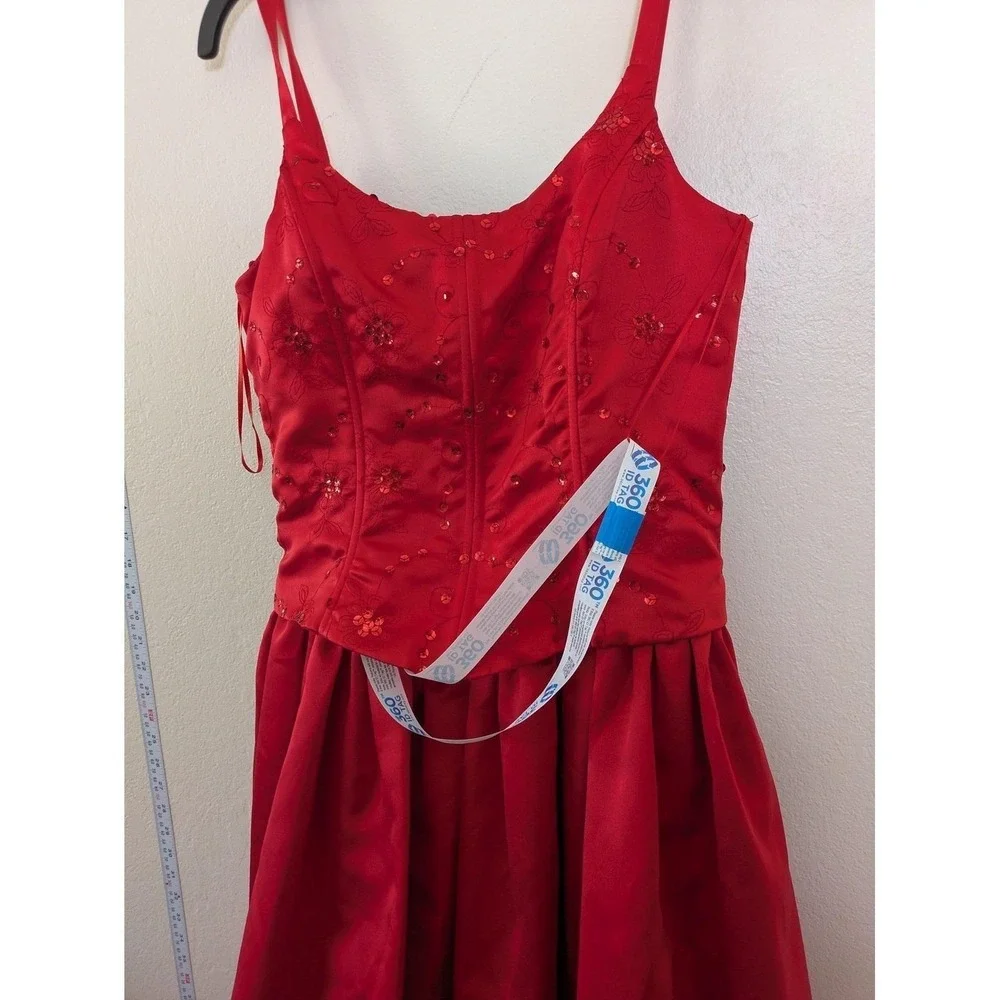 Jessica Mcclintock For Gunne Sax fits like